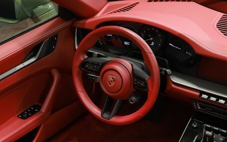 Porsche 911, 2024 год, 22 000 000 рублей, 30 фотография