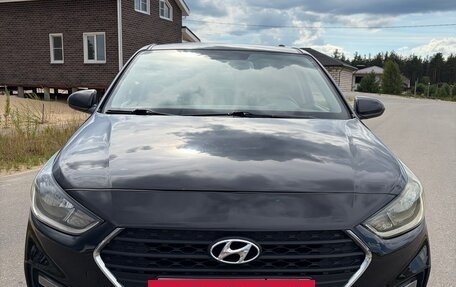 Hyundai Solaris II рестайлинг, 2019 год, 1 295 000 рублей, 5 фотография