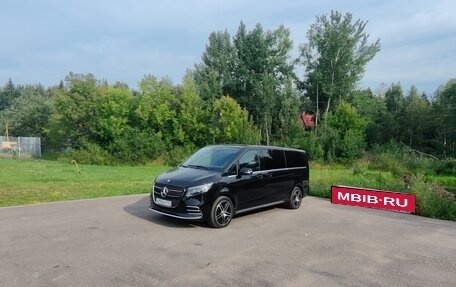 Mercedes-Benz V-Класс, 2024 год, 10 350 000 рублей, 7 фотография