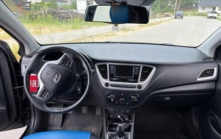 Hyundai Solaris II рестайлинг, 2019 год, 1 295 000 рублей, 15 фотография