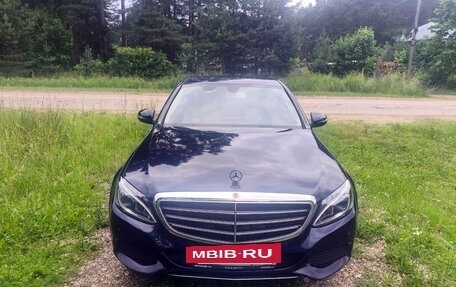 Mercedes-Benz C-Класс, 2017 год, 3 000 000 рублей, 2 фотография