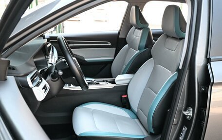 Geely Emgrand, 2023 год, 1 769 000 рублей, 10 фотография