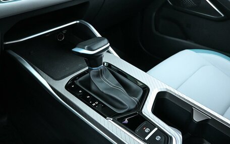 Geely Emgrand, 2023 год, 1 769 000 рублей, 23 фотография