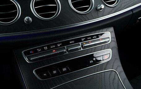Mercedes-Benz E-Класс, 2020 год, 3 600 077 рублей, 15 фотография