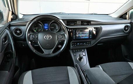 Toyota Auris II, 2018 год, 1 789 000 рублей, 6 фотография