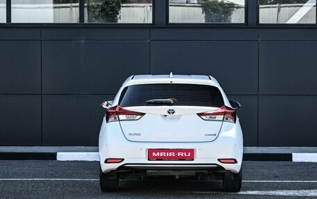 Toyota Auris II, 2018 год, 1 789 000 рублей, 4 фотография