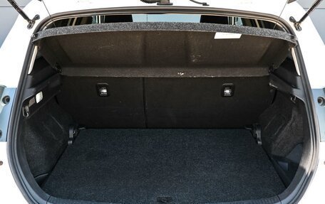 Toyota Auris II, 2018 год, 1 789 000 рублей, 23 фотография