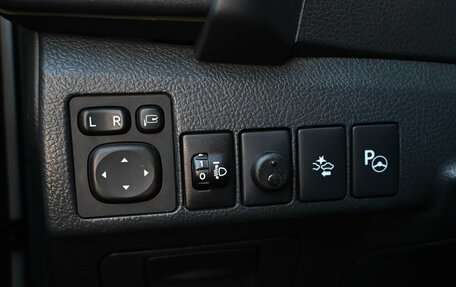 Toyota Auris II, 2018 год, 1 789 000 рублей, 18 фотография