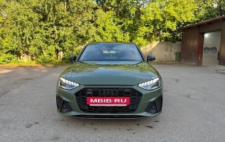 Audi A4, 2021 год, 4 100 000 рублей, 4 фотография