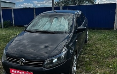 Volkswagen Polo VI (EU Market), 2013 год, 750 000 рублей, 1 фотография
