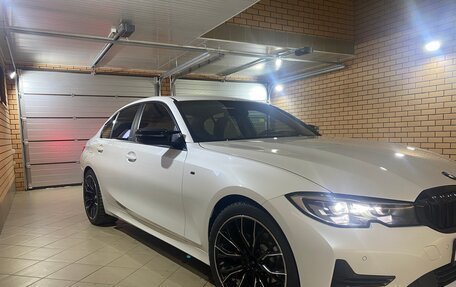 BMW 3 серия, 2019 год, 3 085 000 рублей, 4 фотография