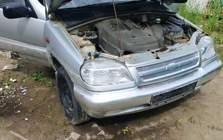 Chevrolet Niva I рестайлинг, 2007 год, 145 000 рублей, 3 фотография