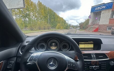 Mercedes-Benz C-Класс, 2011 год, 1 850 000 рублей, 9 фотография