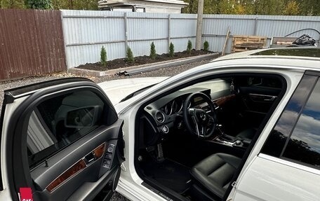 Mercedes-Benz C-Класс, 2011 год, 1 850 000 рублей, 6 фотография