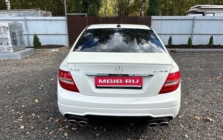 Mercedes-Benz C-Класс, 2011 год, 1 850 000 рублей, 4 фотография