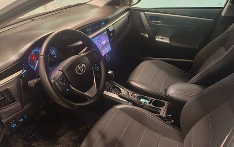 Toyota Corolla, 2013 год, 1 500 000 рублей, 6 фотография