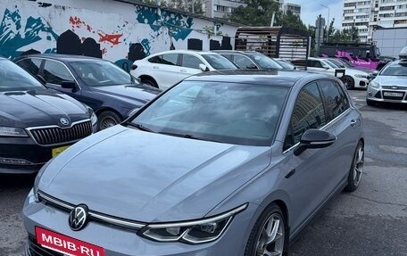 Volkswagen Golf VIII, 2022 год, 2 650 000 рублей, 2 фотография