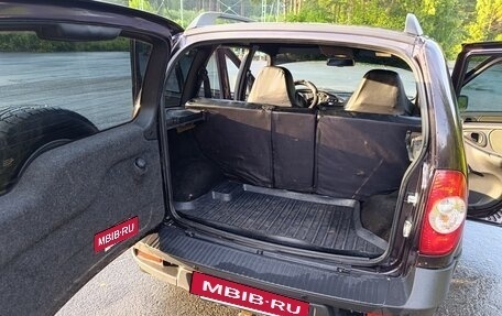 Chevrolet Niva I рестайлинг, 2017 год, 700 000 рублей, 6 фотография