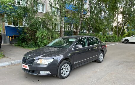 Skoda Superb III рестайлинг, 2011 год, 1 299 000 рублей, 3 фотография