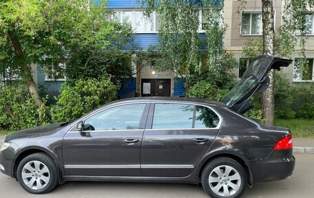 Skoda Superb III рестайлинг, 2011 год, 1 299 000 рублей, 13 фотография