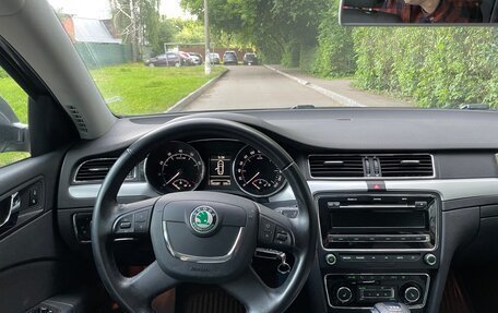 Skoda Superb III рестайлинг, 2011 год, 1 299 000 рублей, 11 фотография