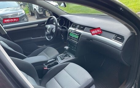 Skoda Superb III рестайлинг, 2011 год, 1 299 000 рублей, 15 фотография