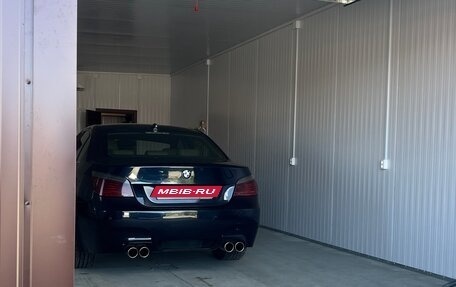 BMW 5 серия, 2005 год, 1 250 000 рублей, 4 фотография