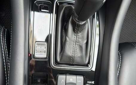 Mazda 6, 2019 год, 2 250 000 рублей, 21 фотография