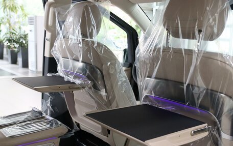Mercedes-Benz V-Класс, 2026 год, 13 700 000 рублей, 18 фотография