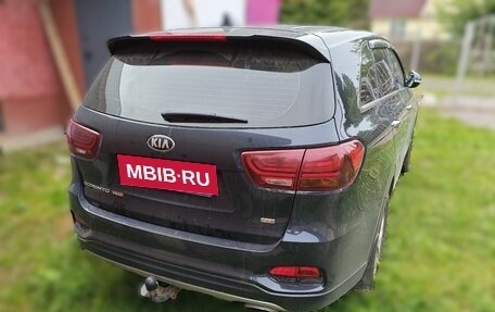 KIA Sorento III Prime рестайлинг, 2018 год, 2 299 990 рублей, 3 фотография