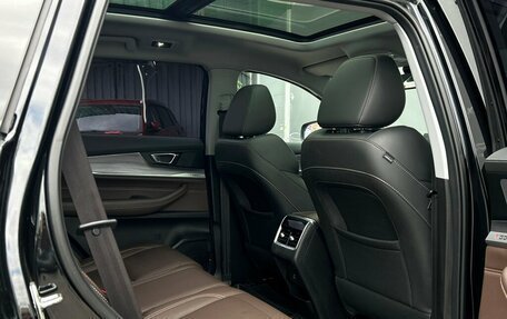 Chery Tiggo 8 Pro, 2022 год, 1 931 700 рублей, 11 фотография