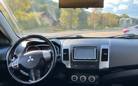 Mitsubishi Outlander III рестайлинг 3, 2008 год, 980 000 рублей, 21 фотография