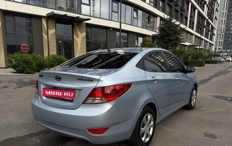 Hyundai Solaris II рестайлинг, 2011 год, 720 000 рублей, 7 фотография