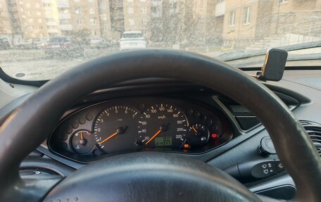 Ford Focus IV, 2004 год, 100 000 рублей, 6 фотография
