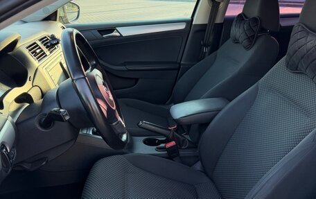 Volkswagen Jetta VI, 2013 год, 1 150 000 рублей, 13 фотография