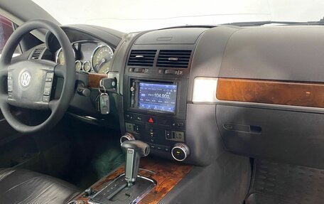 Volkswagen Touareg III, 2008 год, 650 000 рублей, 18 фотография