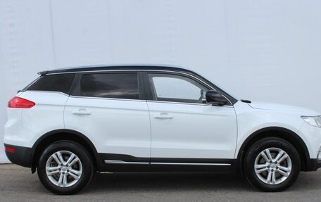 Geely Atlas I, 2018 год, 1 570 000 рублей, 8 фотография