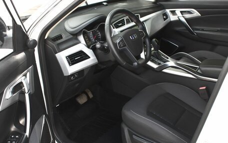 Geely Atlas I, 2018 год, 1 570 000 рублей, 15 фотография
