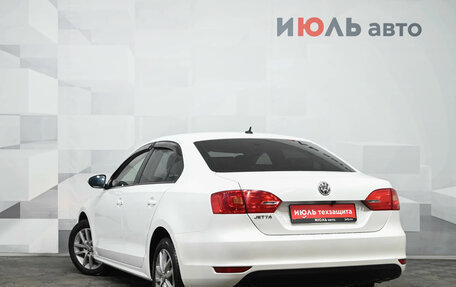 Volkswagen Jetta VI, 2013 год, 1 040 000 рублей, 4 фотография