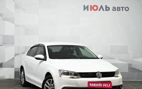 Volkswagen Jetta VI, 2013 год, 1 040 000 рублей, 3 фотография