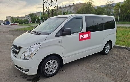 Hyundai Grand Starex Grand Starex I рестайлинг 2, 2011 год, 1 650 000 рублей, 1 фотография