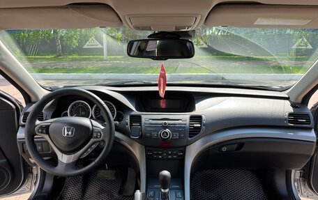 Honda Accord VIII рестайлинг, 2008 год, 800 000 рублей, 15 фотография