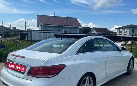 Mercedes-Benz E-Класс, 2015 год, 3 190 000 рублей, 4 фотография