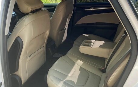 Ford Fusion (North America) II, 2016 год, 1 100 000 рублей, 9 фотография