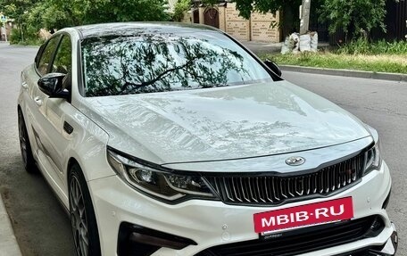 KIA Optima IV, 2019 год, 1 890 000 рублей, 2 фотография