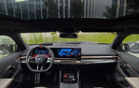 BMW M5, 2026 год, 21 290 000 рублей, 16 фотография