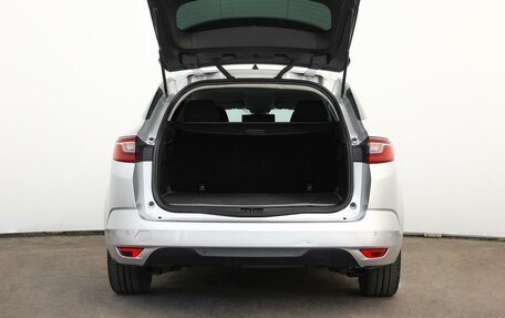 Renault Megane IV, 2018 год, 1 500 000 рублей, 6 фотография