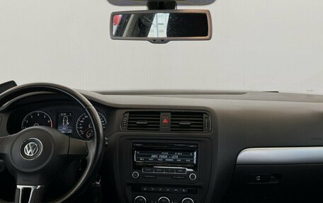 Volkswagen Jetta VI, 2012 год, 1 050 000 рублей, 5 фотография