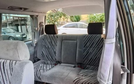 Toyota HiAce H100, 1989 год, 850 000 рублей, 10 фотография