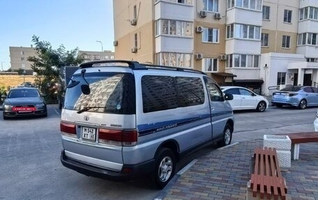Toyota HiAce H100, 1989 год, 850 000 рублей, 9 фотография